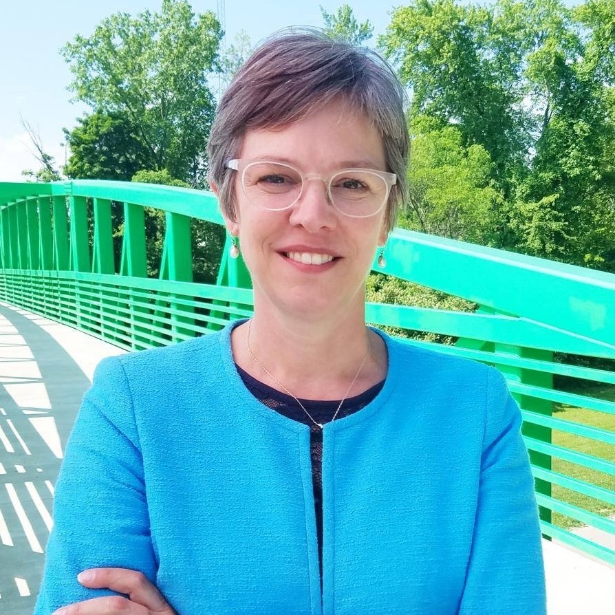 Julie Brixie.jpg